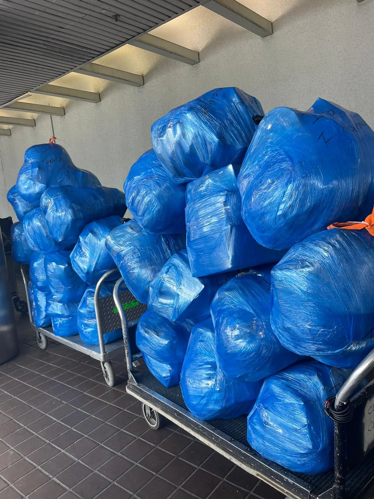 Service for 22 packages — 1