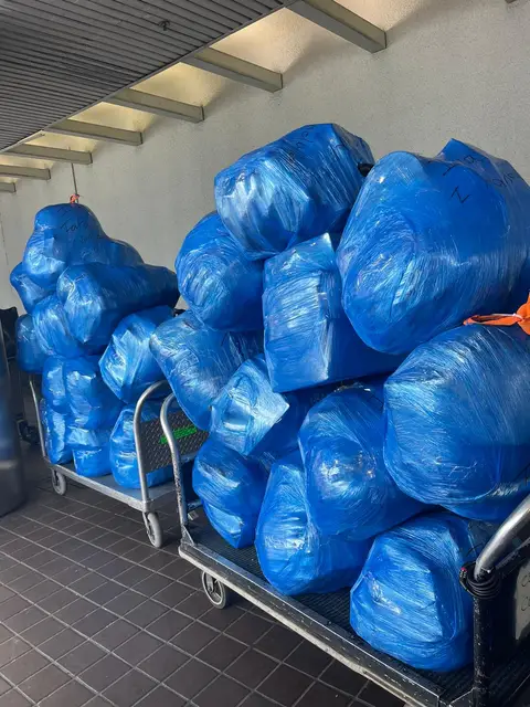 Service for 22 packages